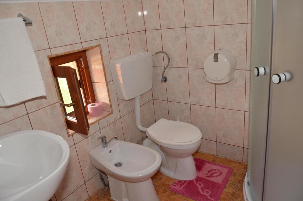 فندق Mihai Viteazu في  Casa Moteasca الغرفة الصورة
